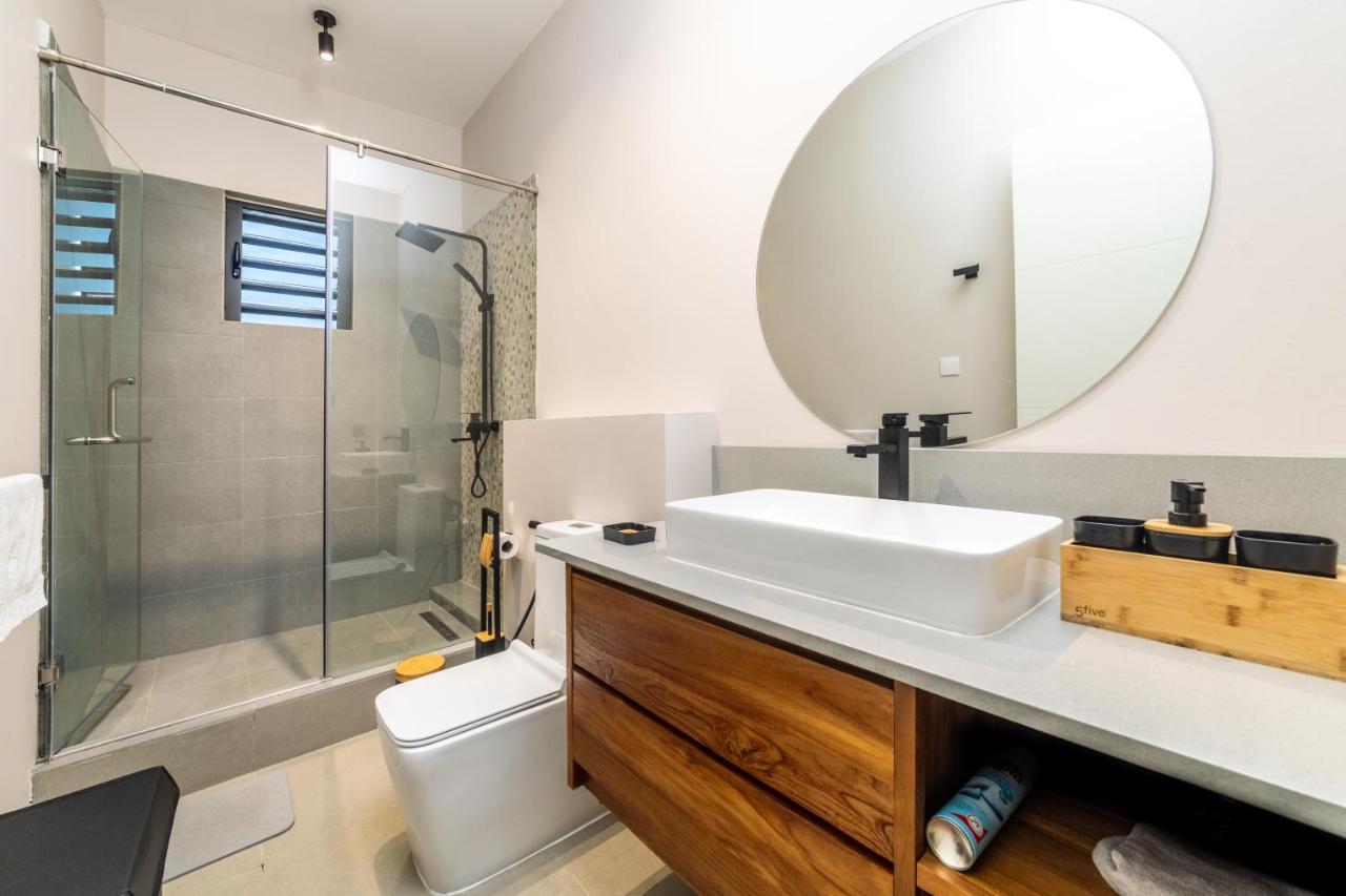 One Bay Residence - Apartment 12 - Apartment In Pereybere Pereybere Beach Екстер'єр фото