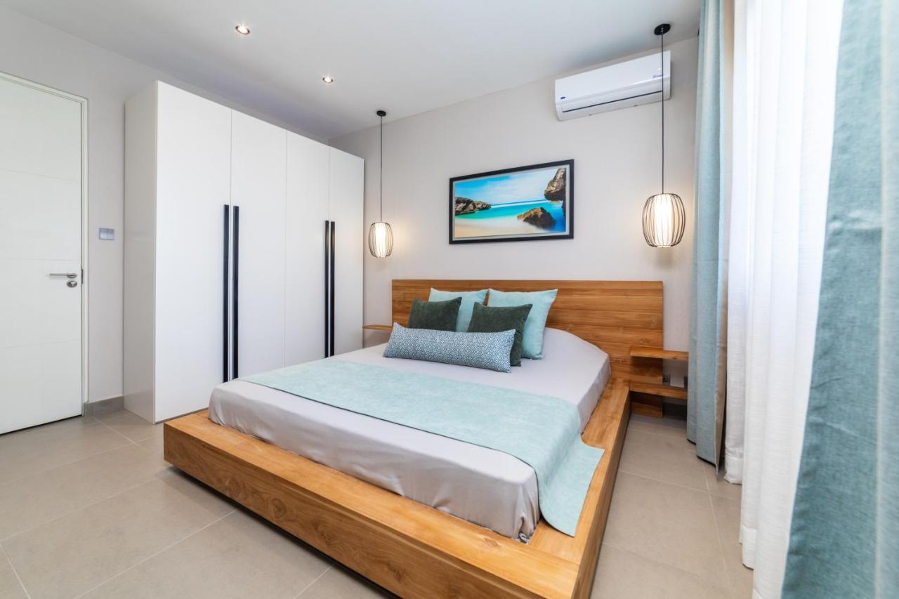 One Bay Residence - Apartment 12 - Apartment In Pereybere Pereybere Beach Екстер'єр фото