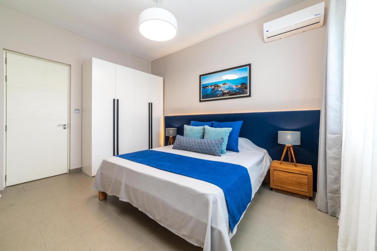 One Bay Residence - Apartment 12 - Apartment In Pereybere Pereybere Beach Екстер'єр фото